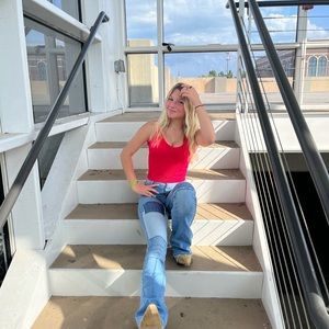 Meet your Posher, Ashlyn